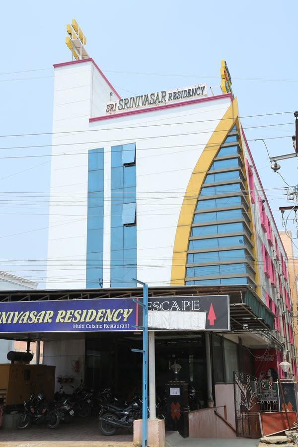 Sri Srinivasar Residency Hotel Vellore Buitenkant foto